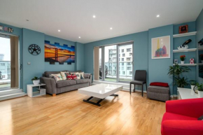 GuestReady - Penthouse Apartment with City of London views